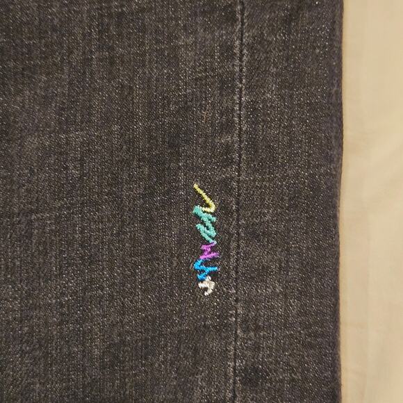 Vintage Coogi Jeans Size 40x32 Embroidered Indian Headdress Black Denim *read* - Picture 5 of 16